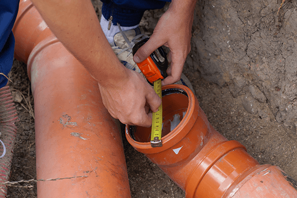 Professional drain cleaning equipment